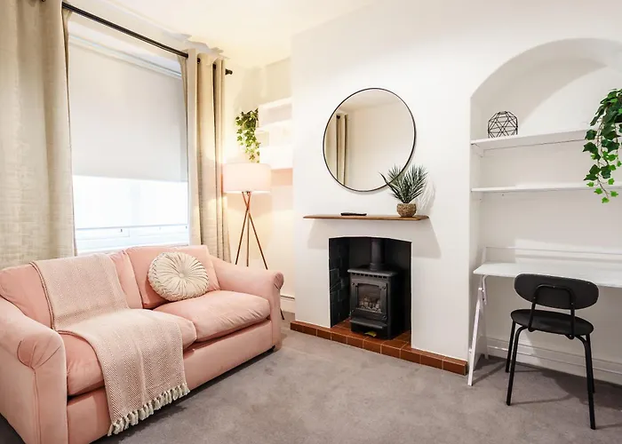 Inspohome Pontcanna Haven 2-Bed House Garden Netflix Games Freeparking