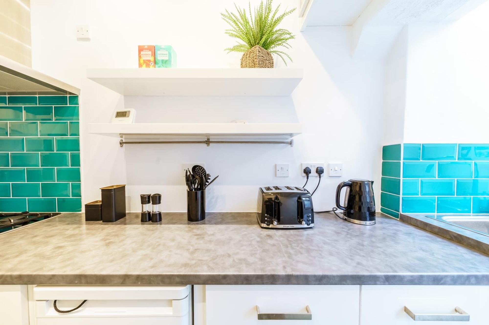 Inspohome Pontcanna Haven 2-bed House Garden Netflix Games Freeparking *